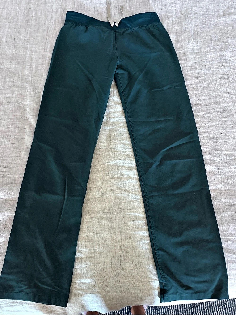 FIGS Livingston Straight Leg Scrub Pants Teal Green Size Small (Tall)